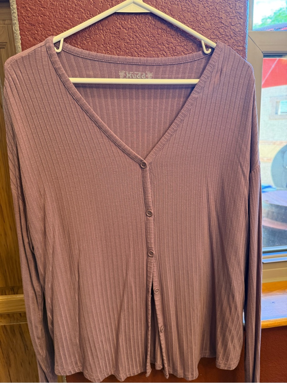 Mudd Mauve Ribbed Button-Front Long-Sleeve Top